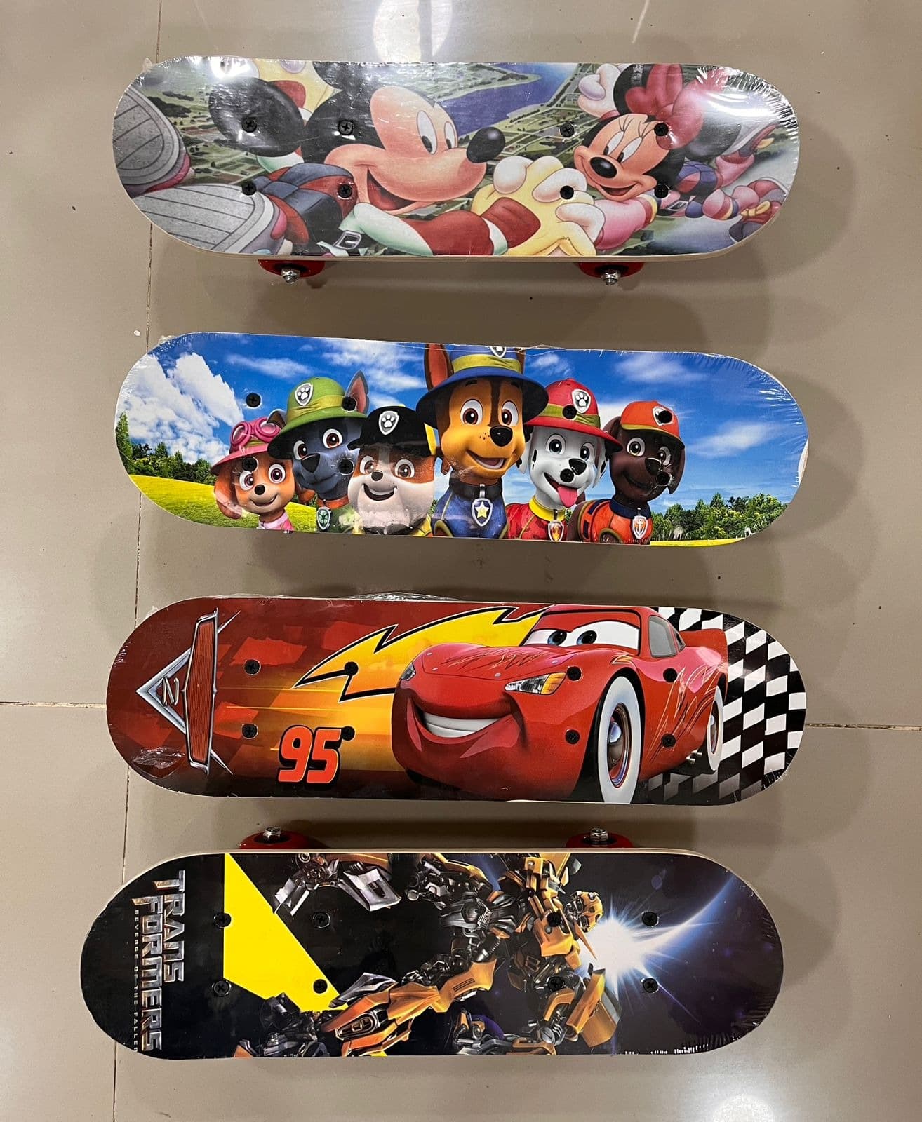 Patineta De Madera Pequeños 43x13cm