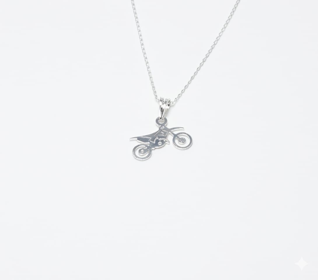 CADENA Y DIJE MOTOCICLETA PLATA 925