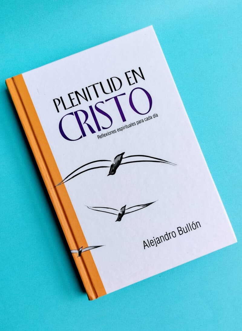 Devocional para adultos "plenitud en Cristo"