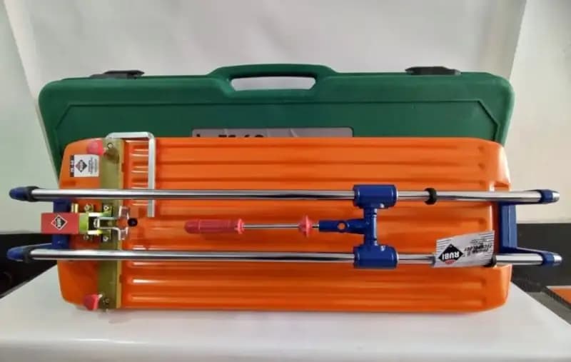 Cortabaldosa 60 cm Rubi