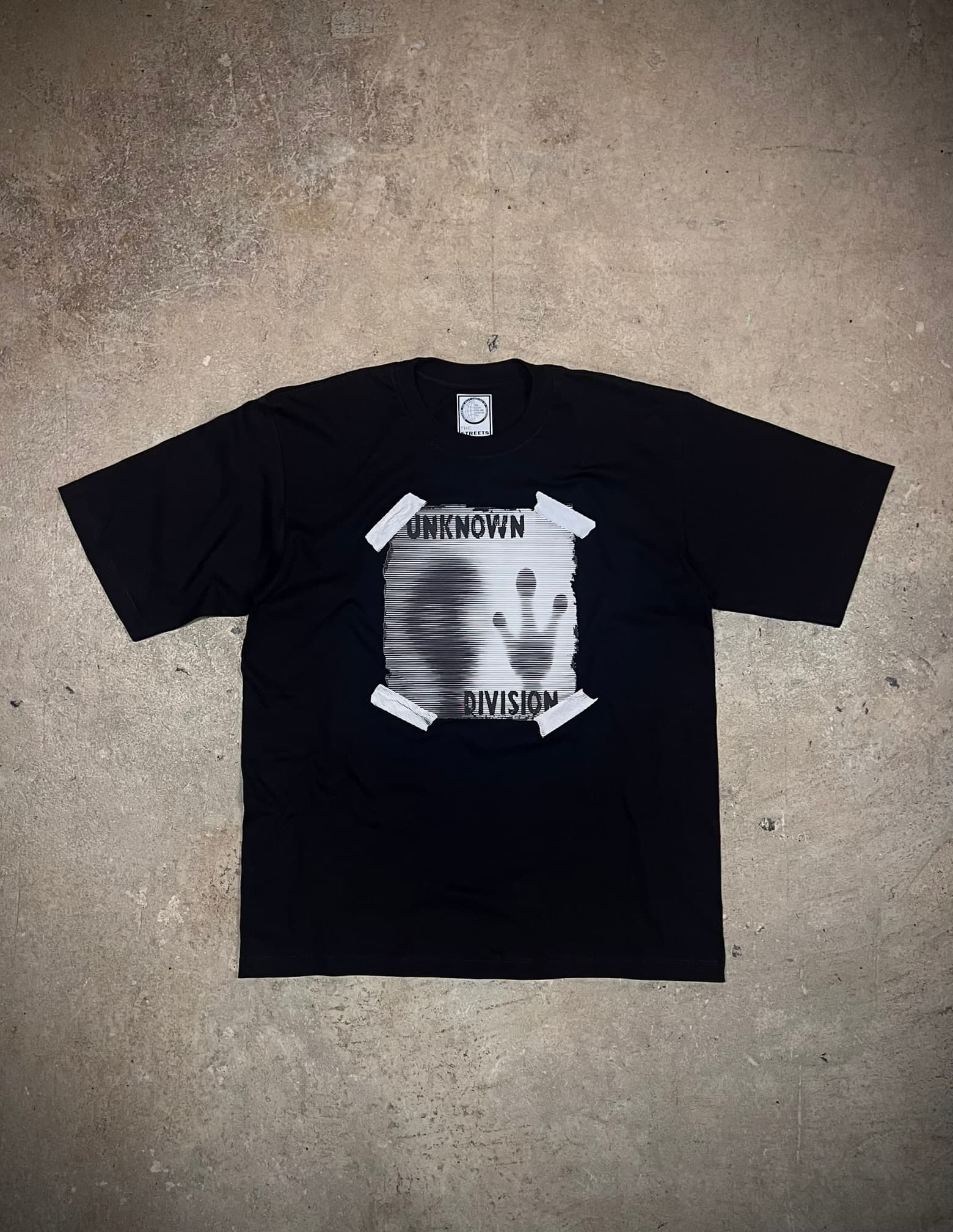 OVERSIZE GRAFICA ALIEN