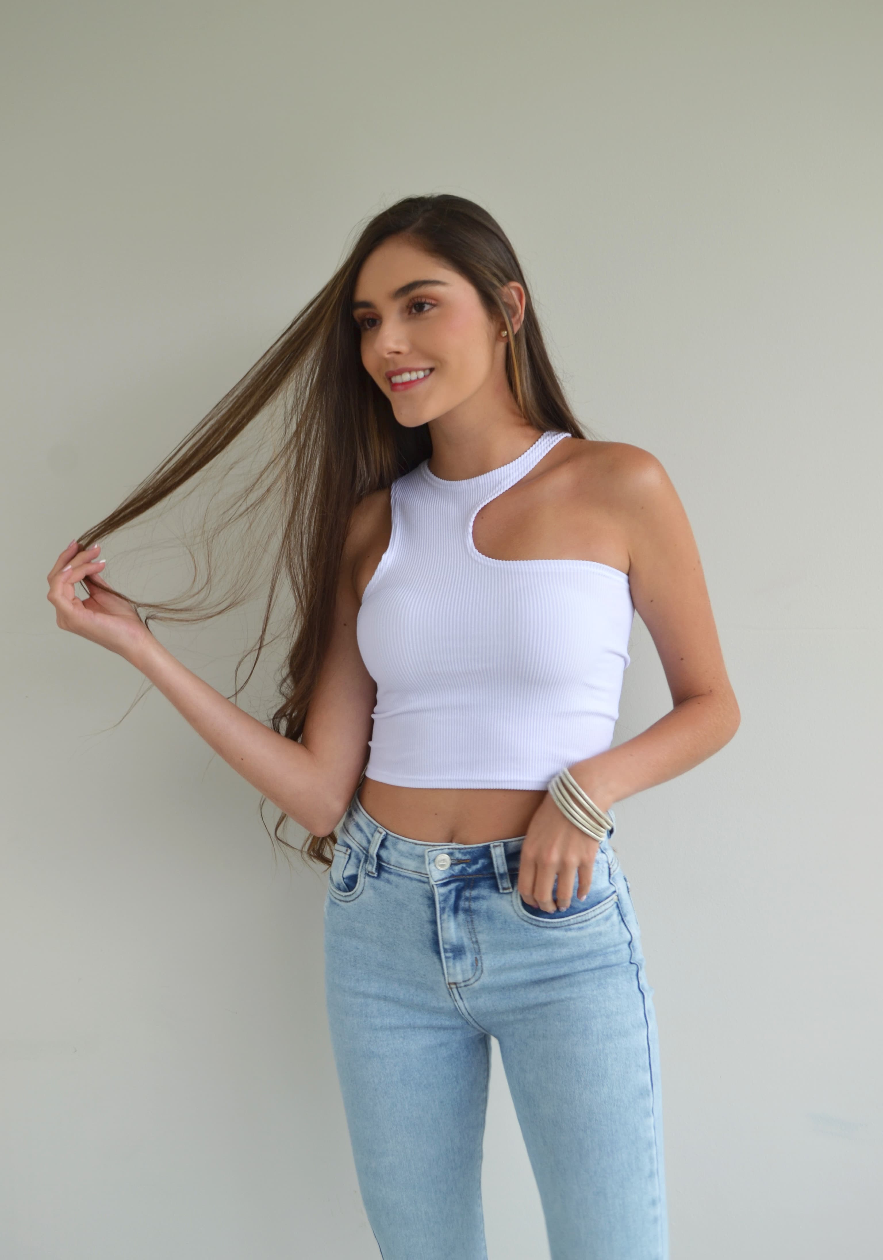 CROPTOP ESCOTE LATERAL X12 SURTIDO COLOR
