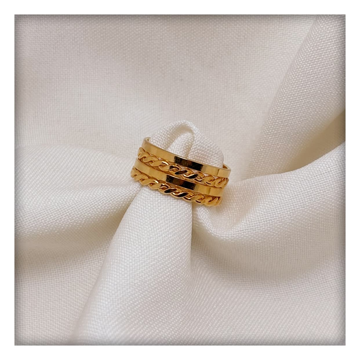 Anillo cuatro alambres (2planos 2entor)