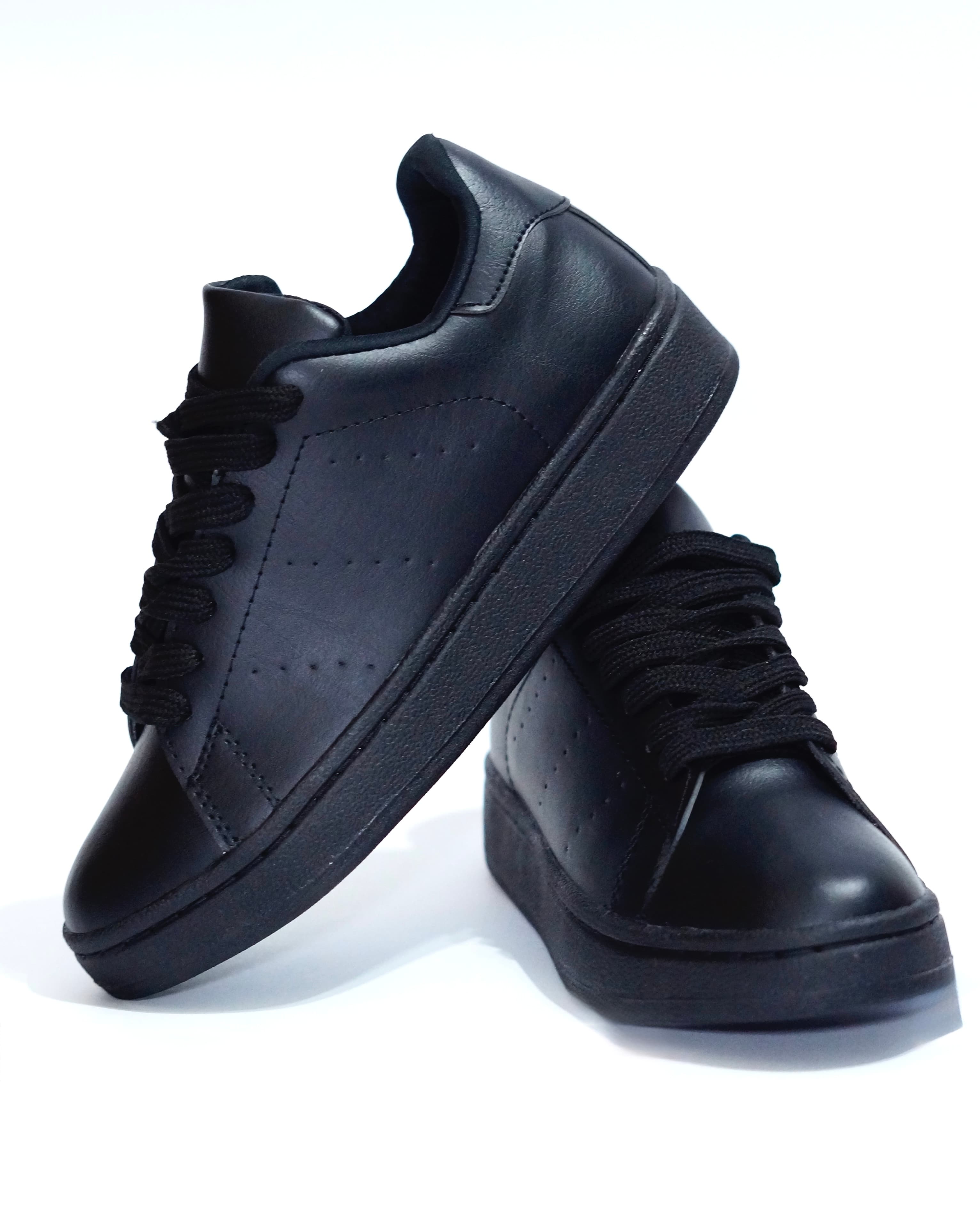 Stan Smith negro