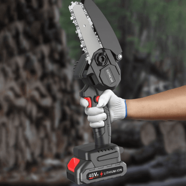 Mini Motosierra Compacta 48V 2 Baterías
