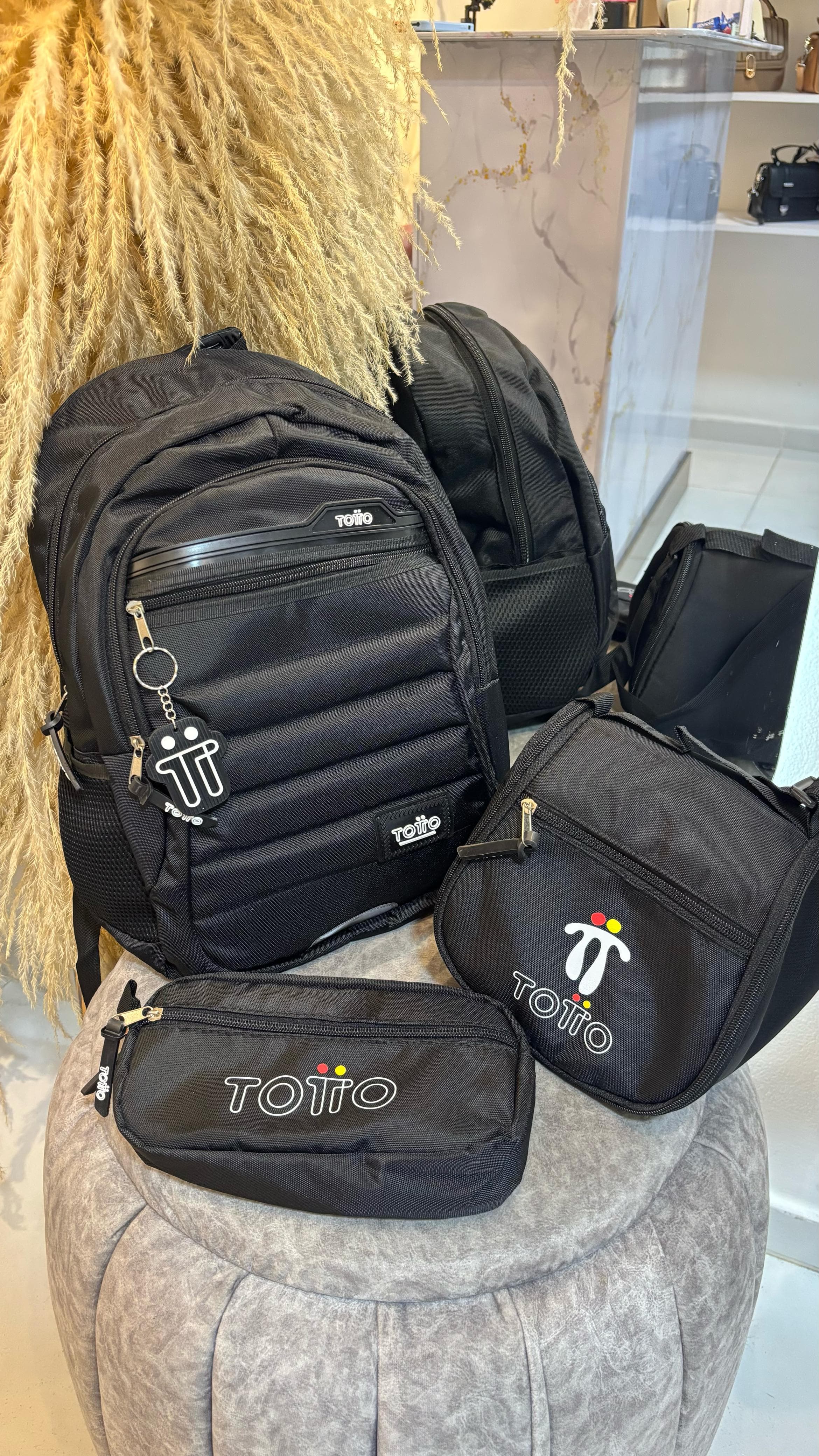 TRIO TOTTO