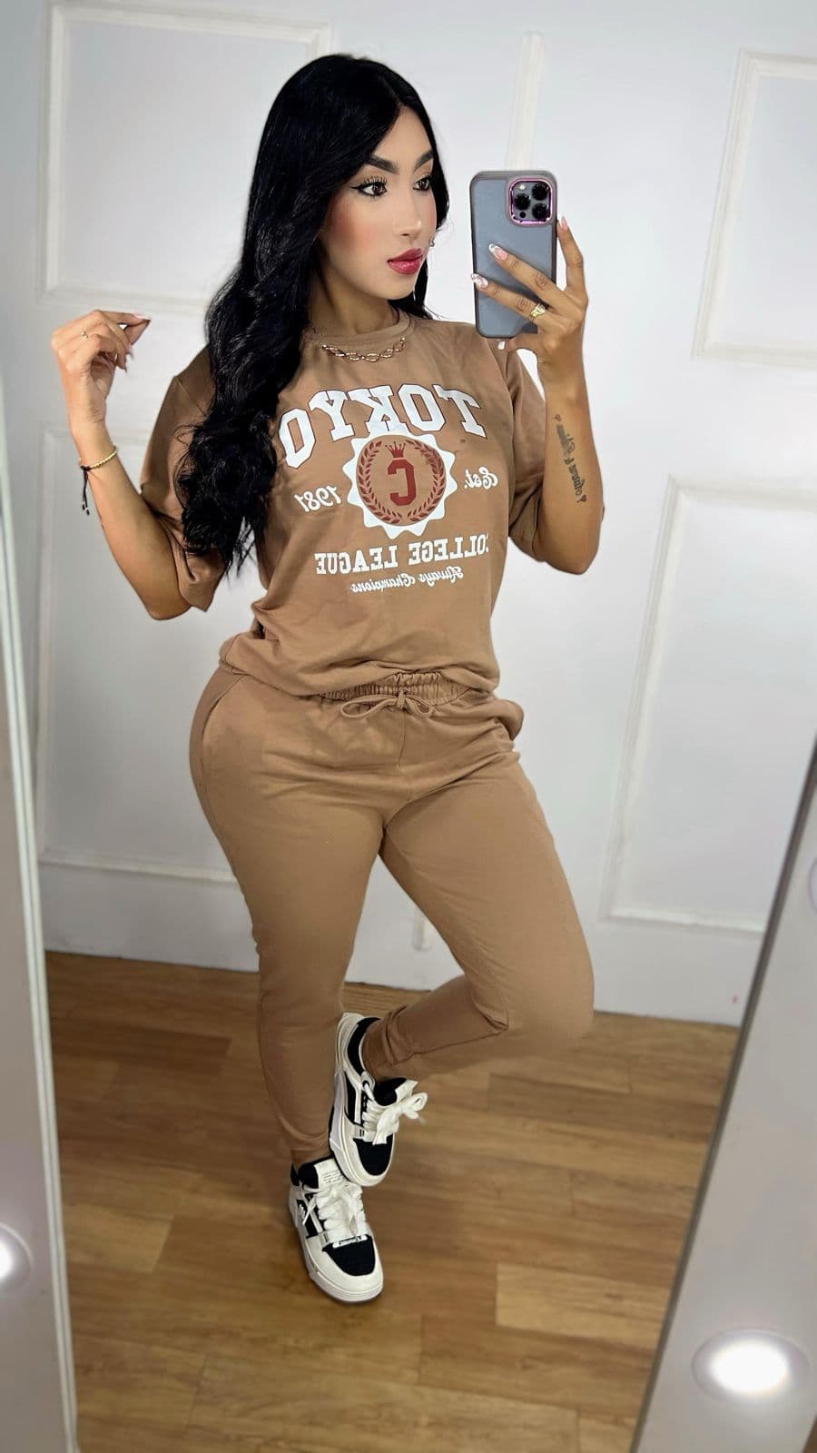 Conjunto Jogger Tokyo cadena dama