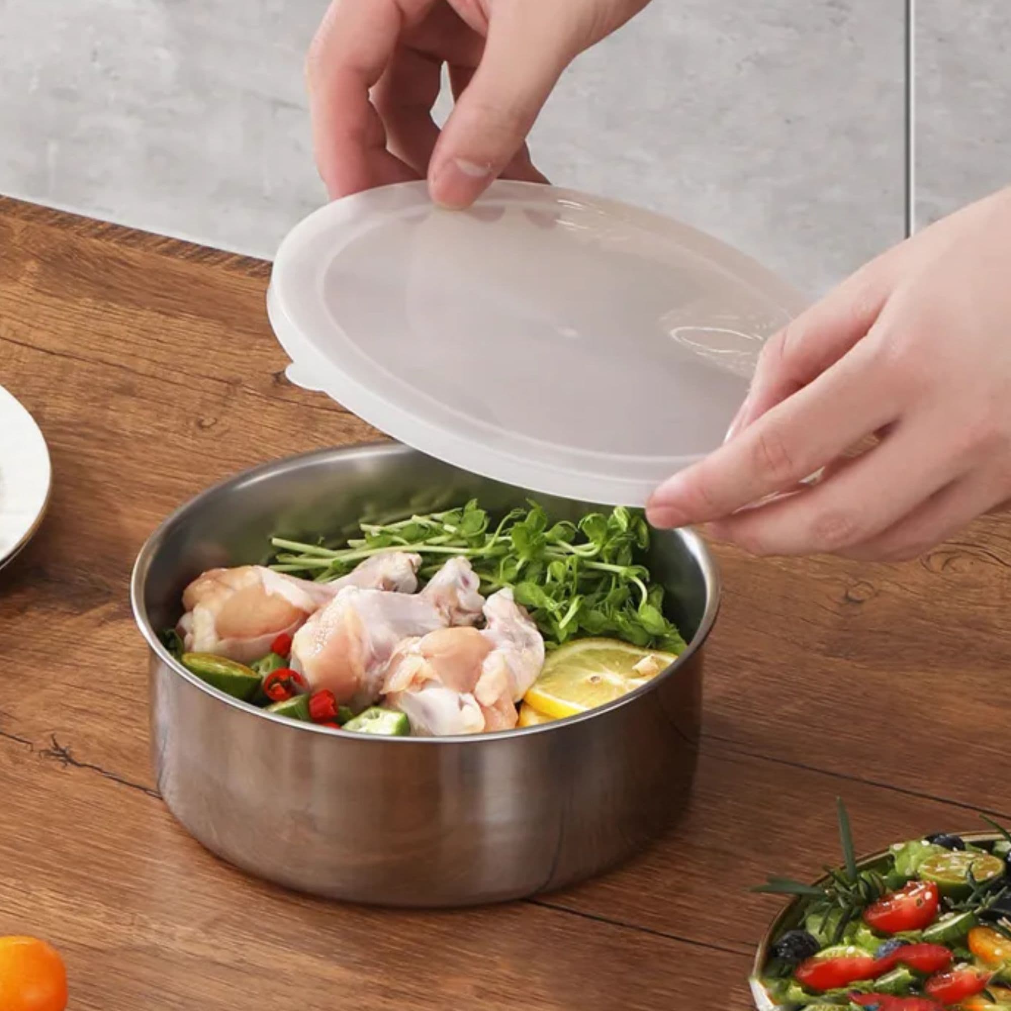 Set de ensaladeras con tapa x 5