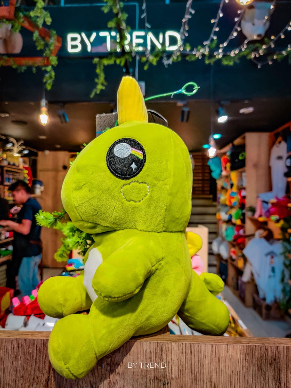 Peluche dinosaurio arcoiris