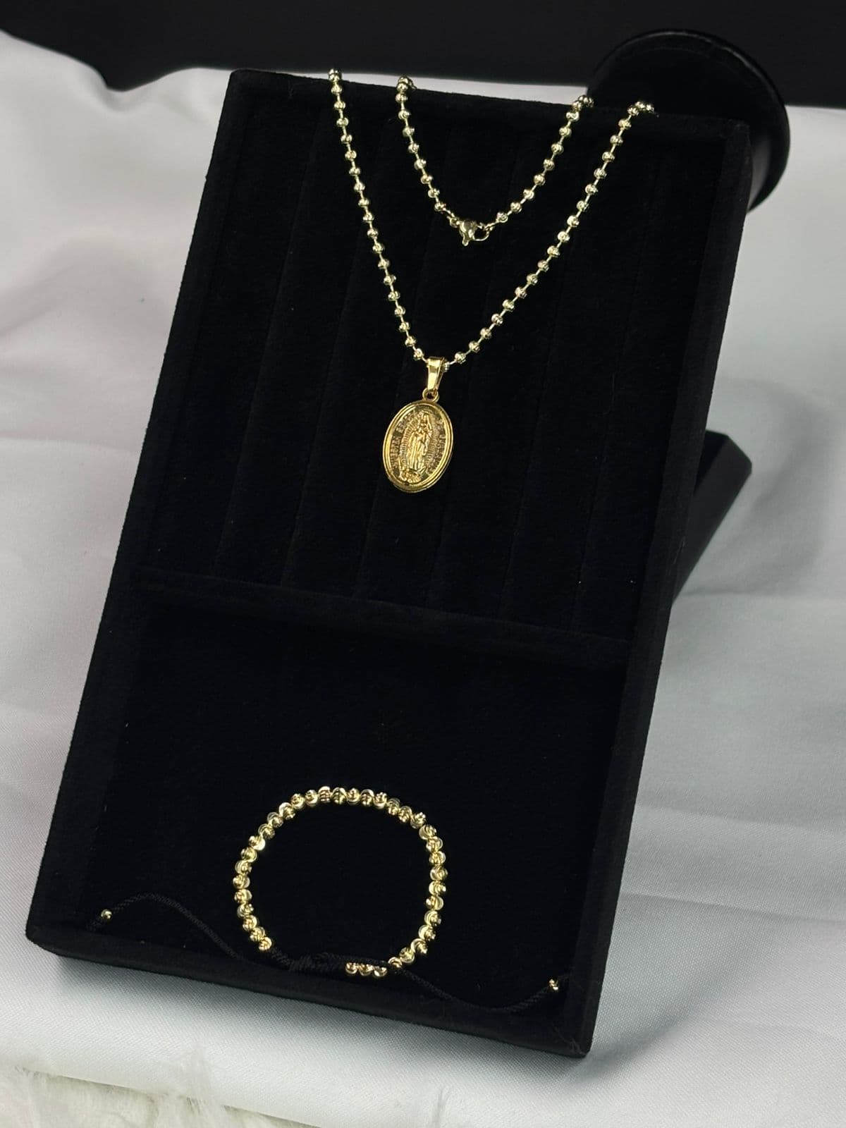 CAD MILIT DIJE VIRGEN PULSERA NC