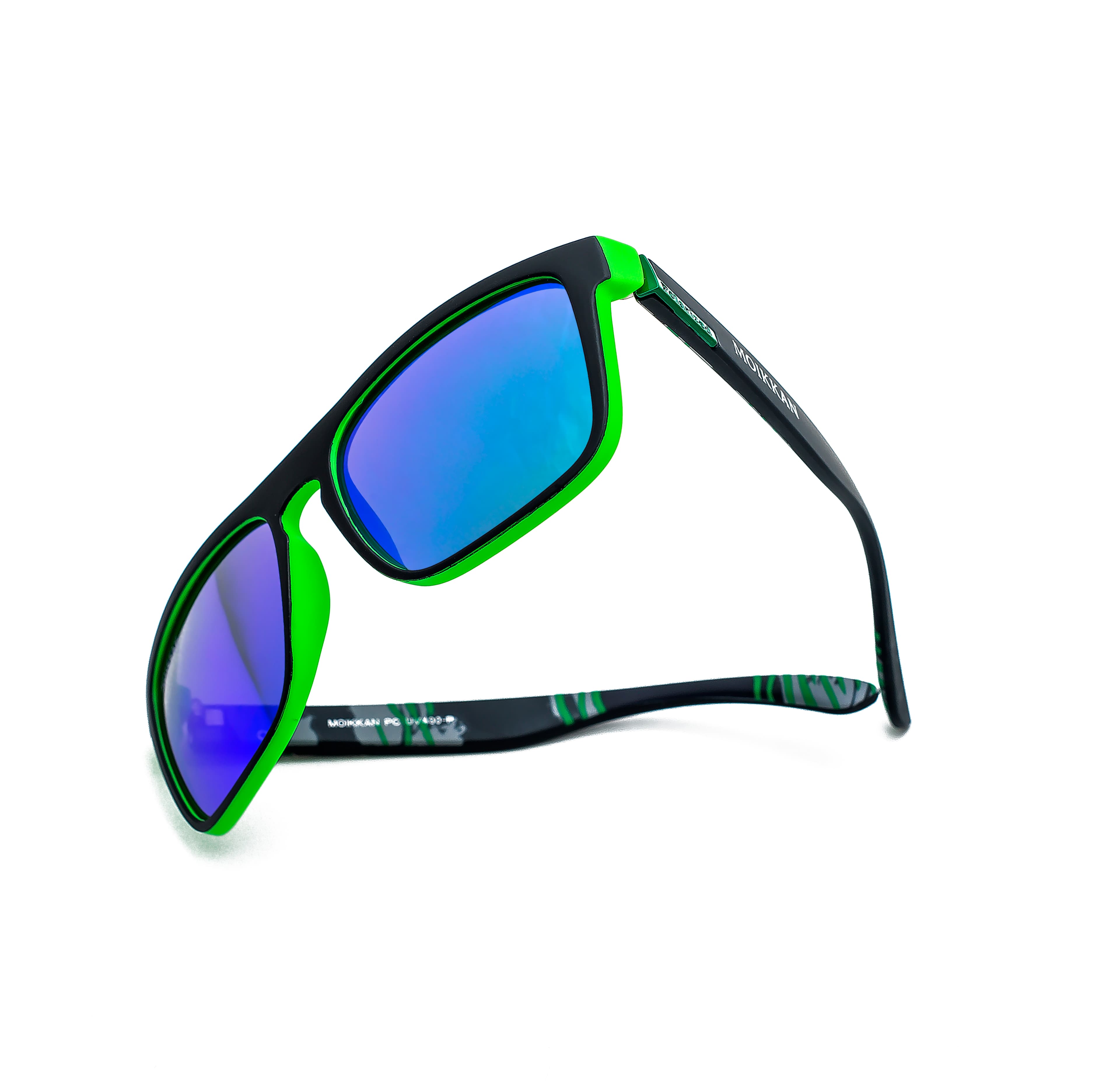 Gafas deportivas con estuche MAGNA G-V