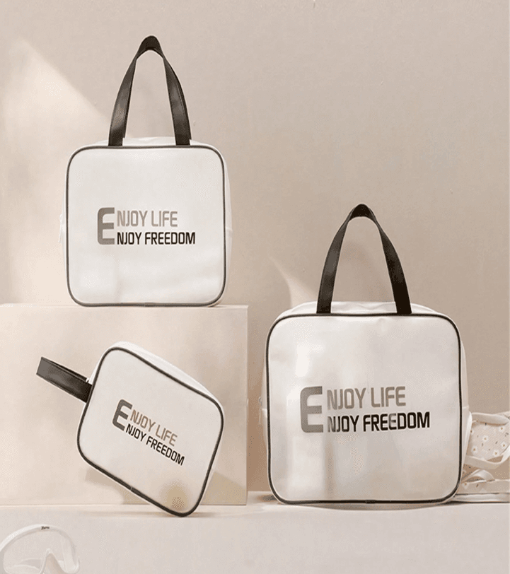 COSMETIQUERA IMPERMEABLE X3 TRANSLUCIDAS
