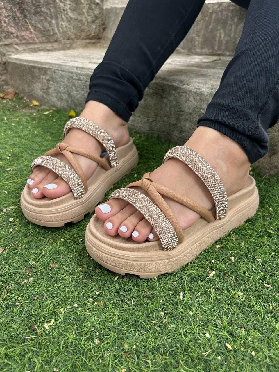 Sandalia canoa REF 081