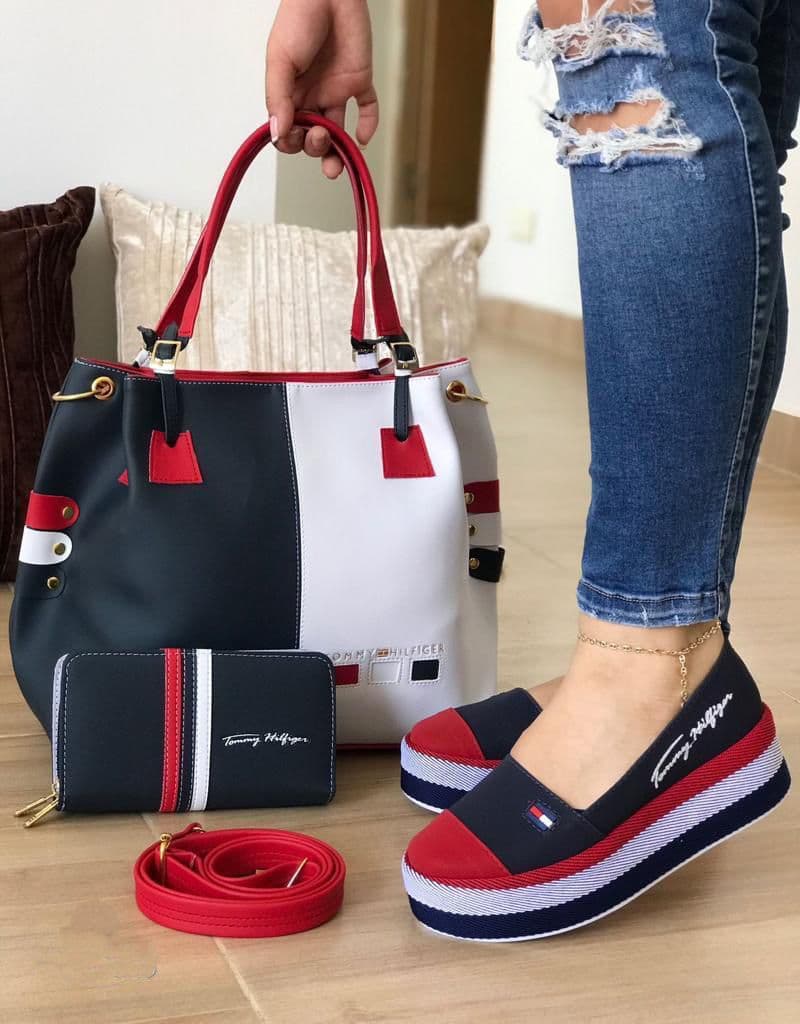 TRIO VICTORIA