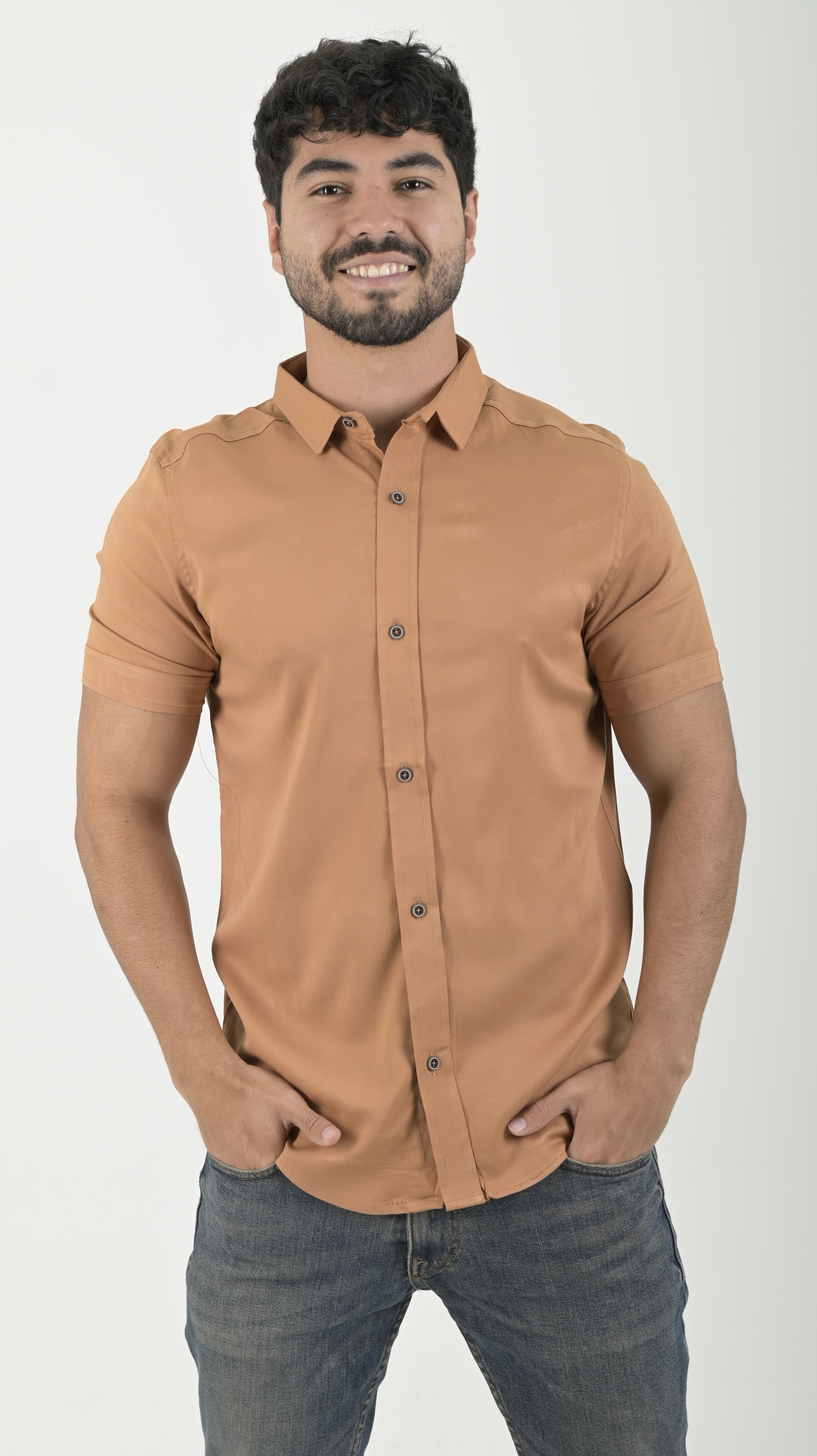 Camisa Chalis cuello Clasico Taupe