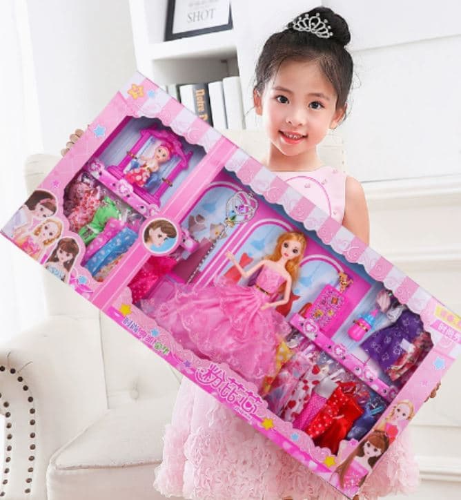 PRINCESA CON VESTIDOS BLM 17 D 5