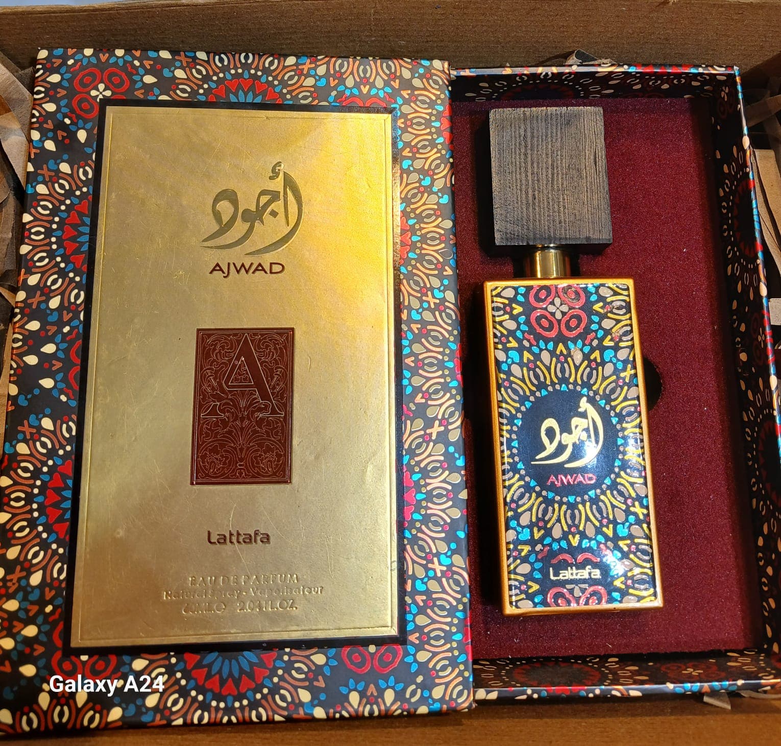 perfume lattafa ajwad unisex
