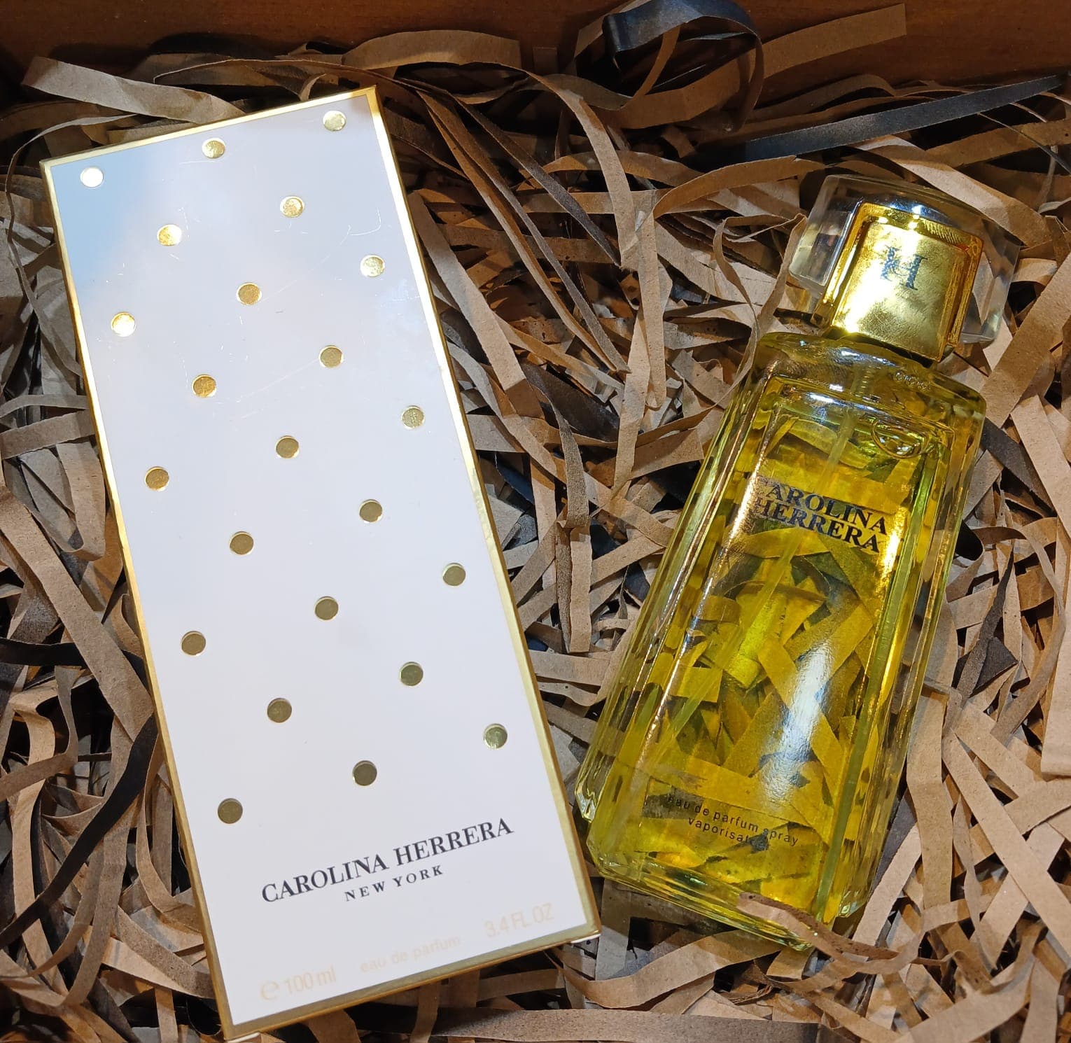 perfume carolina herrera dama