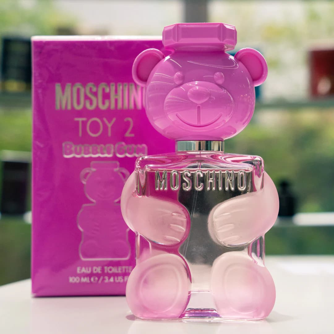 TOY 2 BUBBLE GUM – MOSCHINO