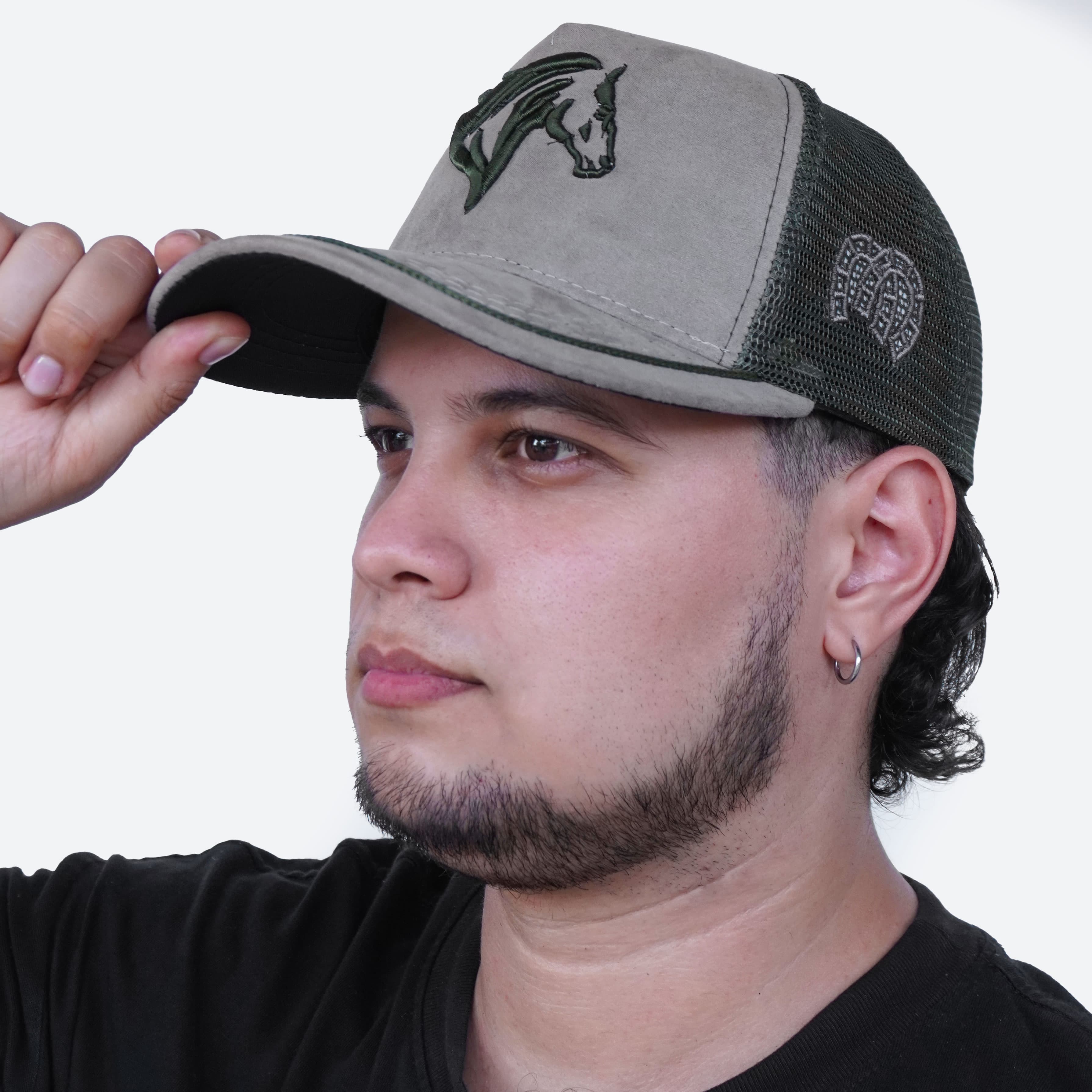 GORRA EN MALLA