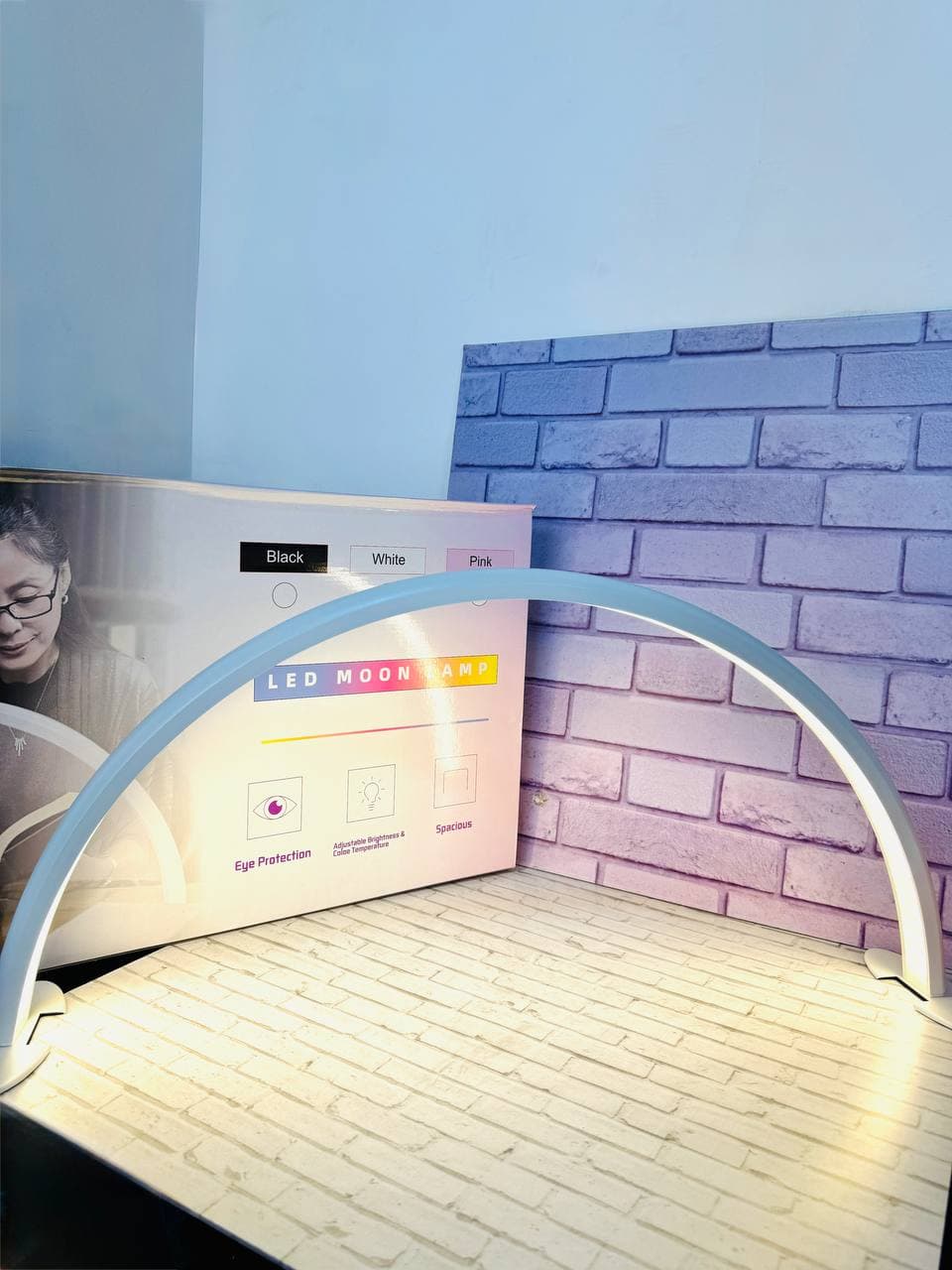 Lámpara LED tipo arco