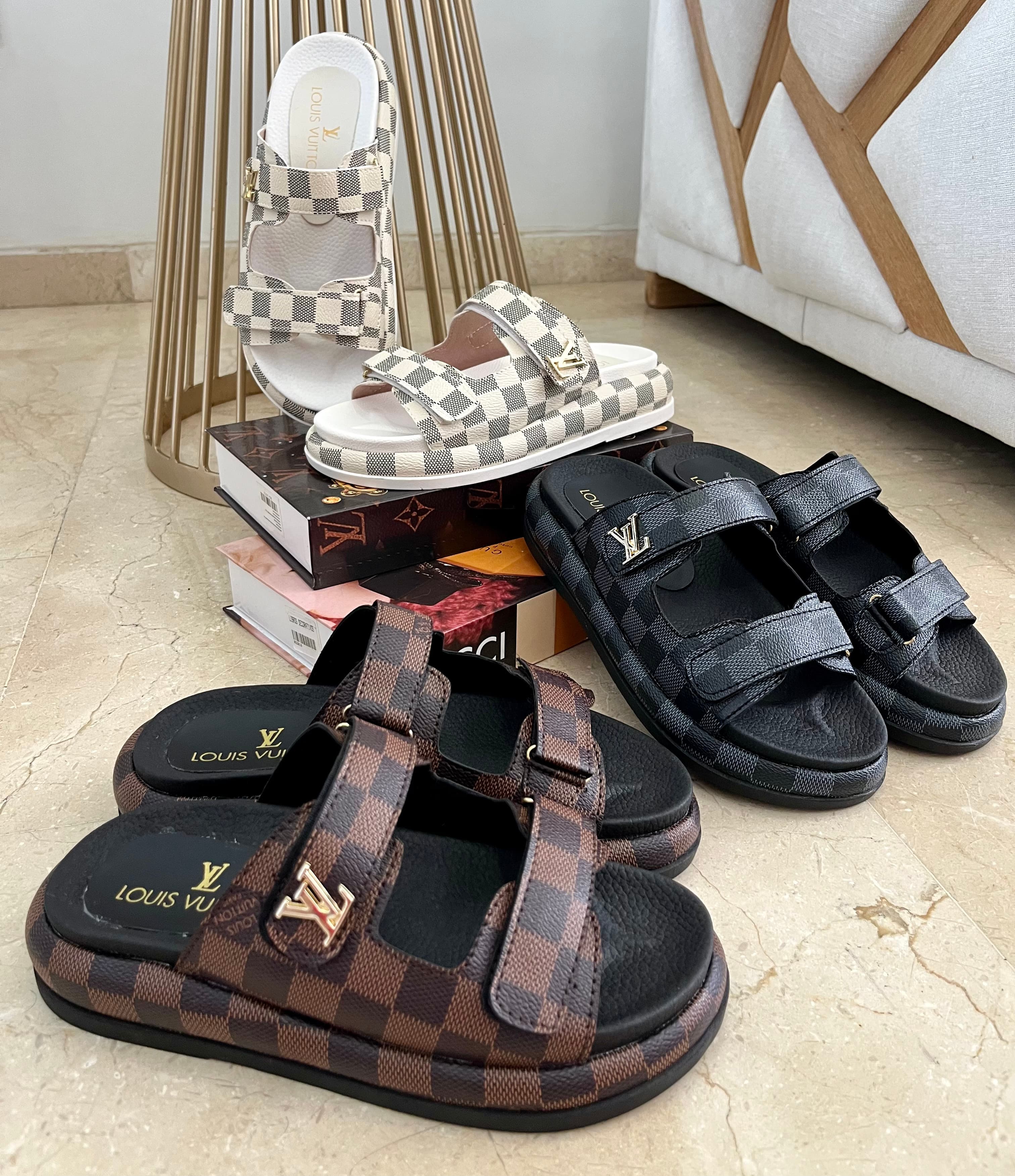 SANDALIA LOUIS VUITTON CUADROS
