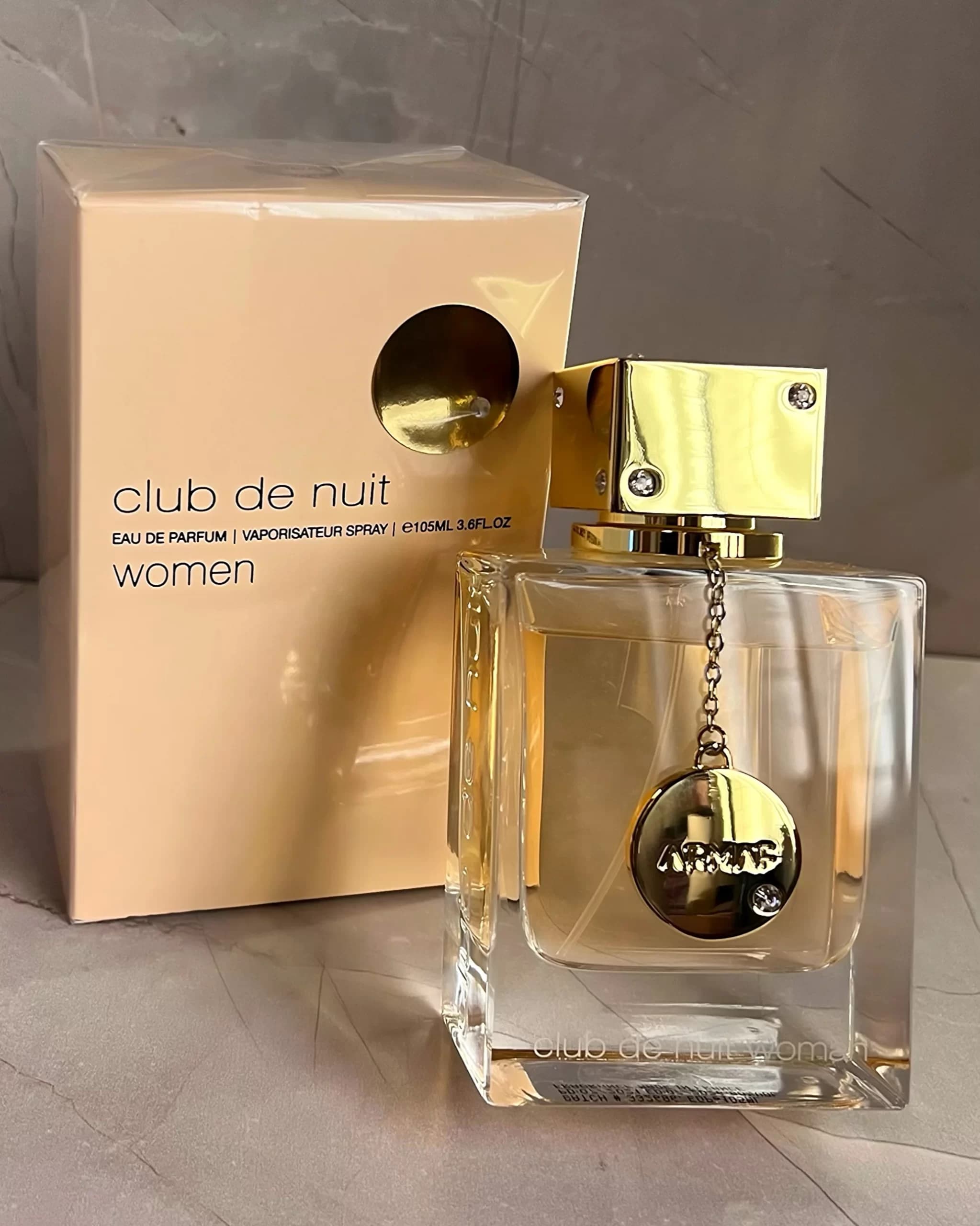 CLUB NUIT WOMAN