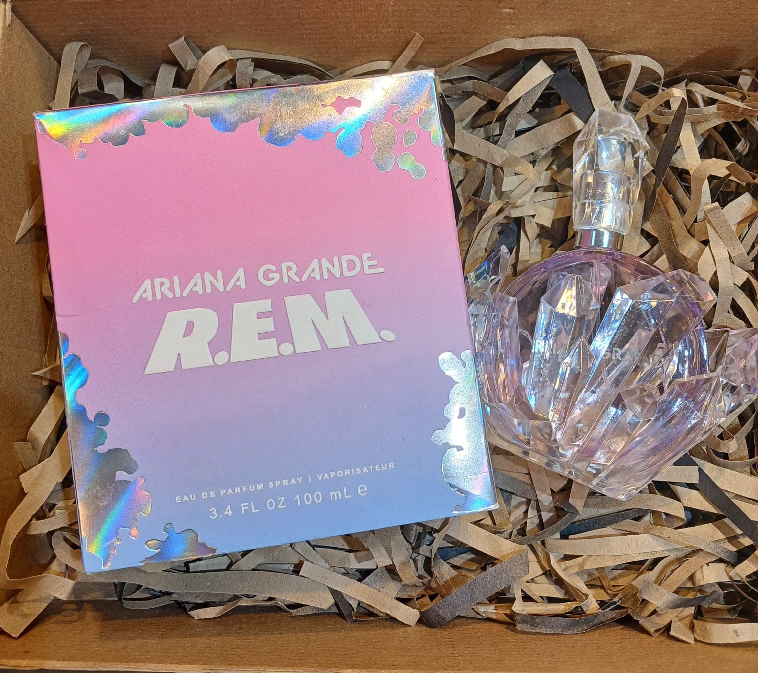 PERFUME REM ARIANA