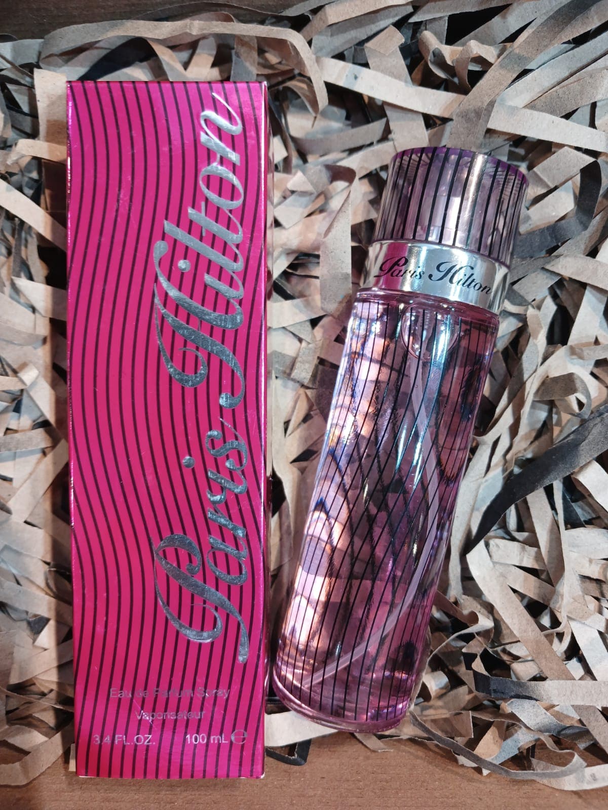 PERFUME PARIS HILTON DAMA