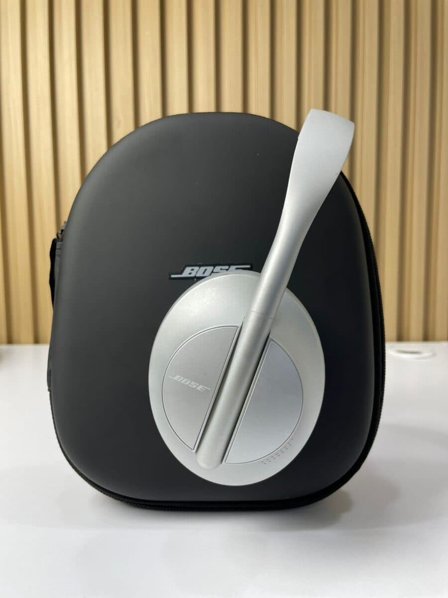 Diadema Bose 700 Bluetooth
