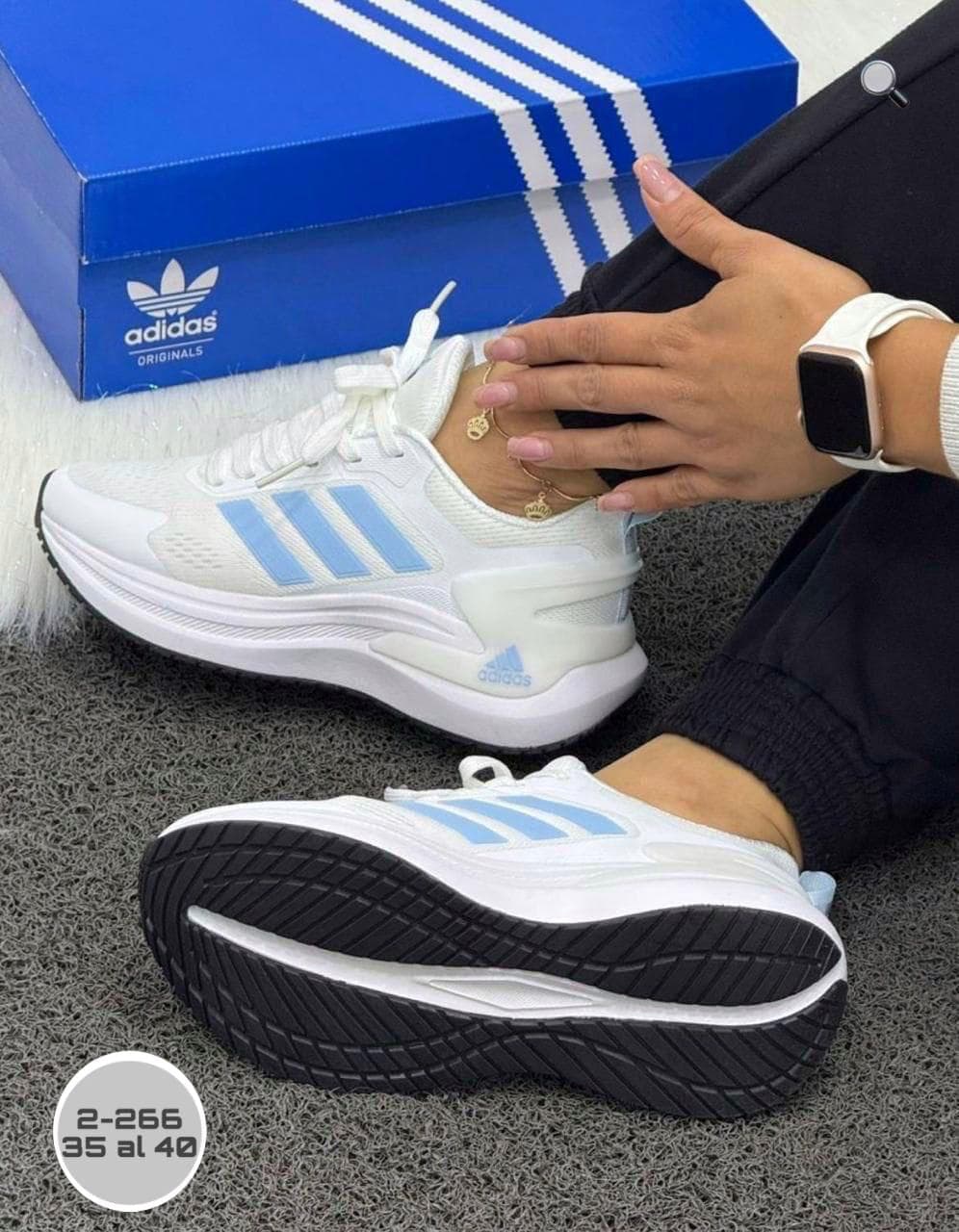 Adidas Questar