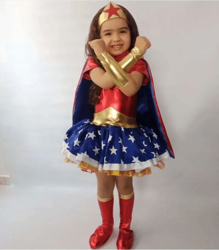 Disfraz niña mujer maravilla