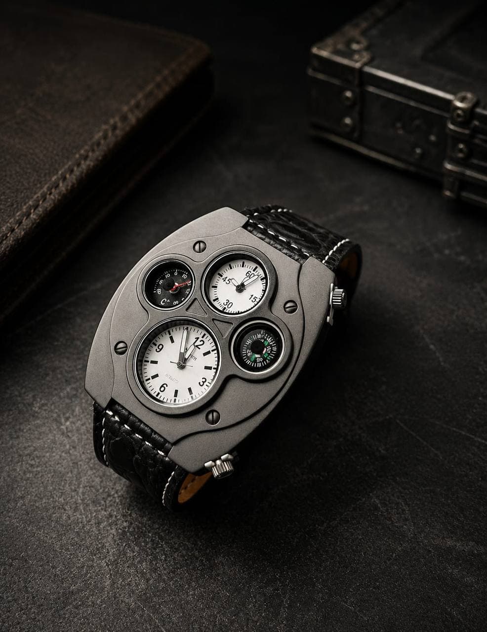 Reloj Oulm 9155 Aligator Hombre