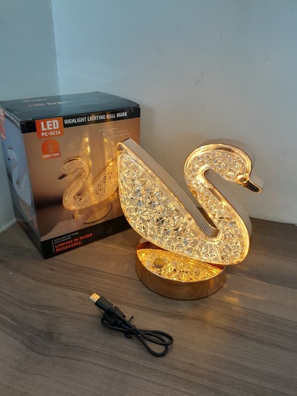LAMPARA DE MESA