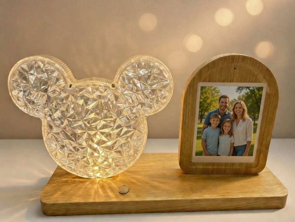 LÁMPARA DECORATIVA CON PORTARRETRATO LED