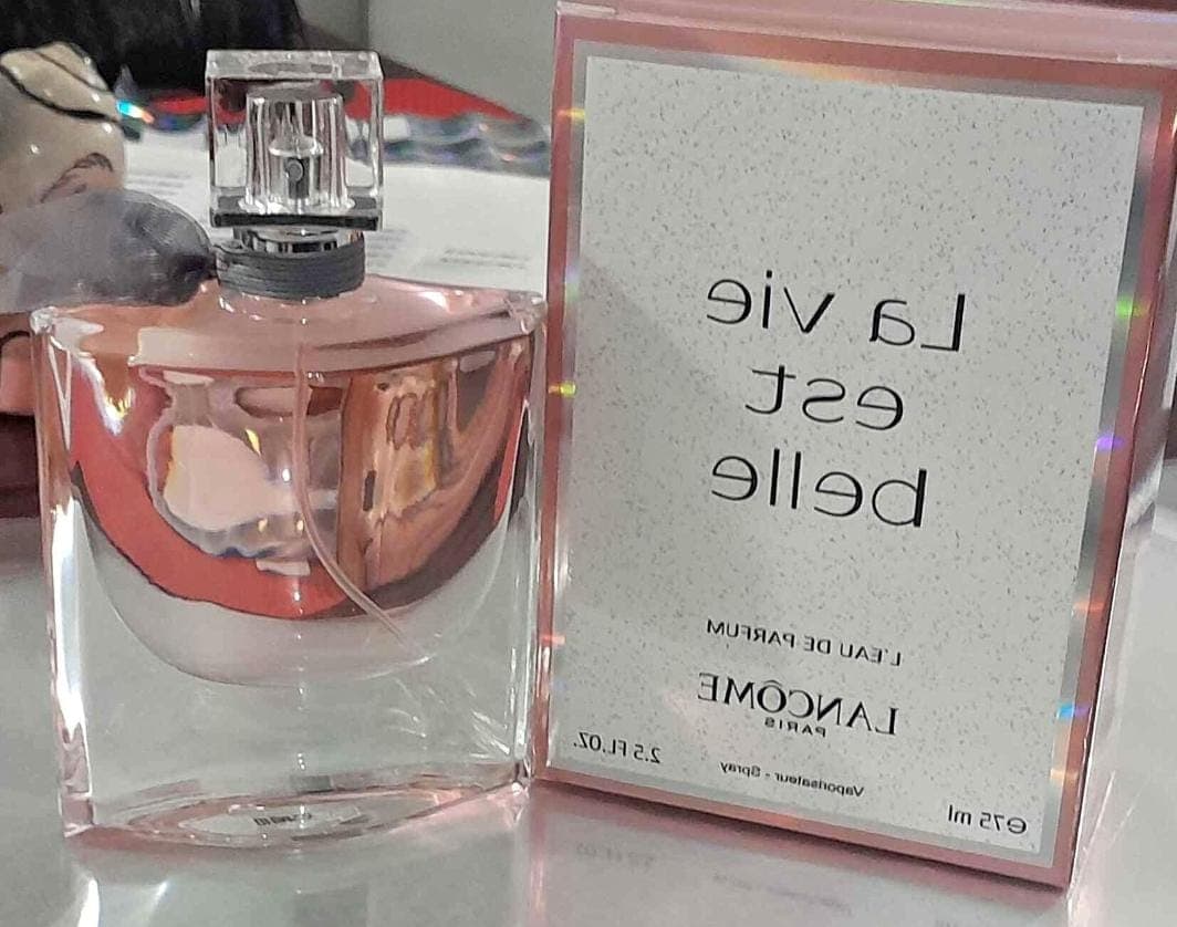 LA VIDA ES BELLA - PERFUME