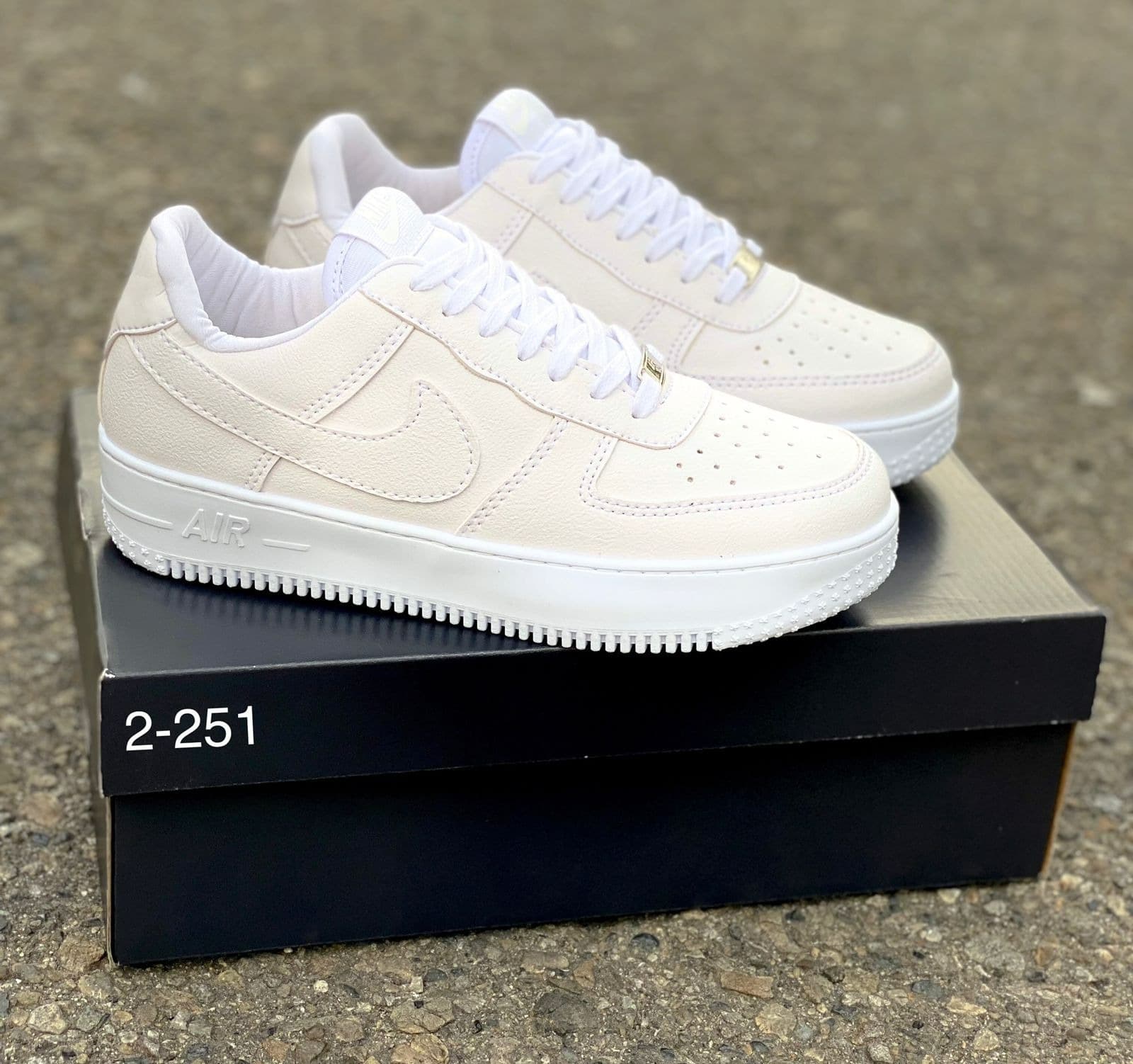 Air force one todo blanco