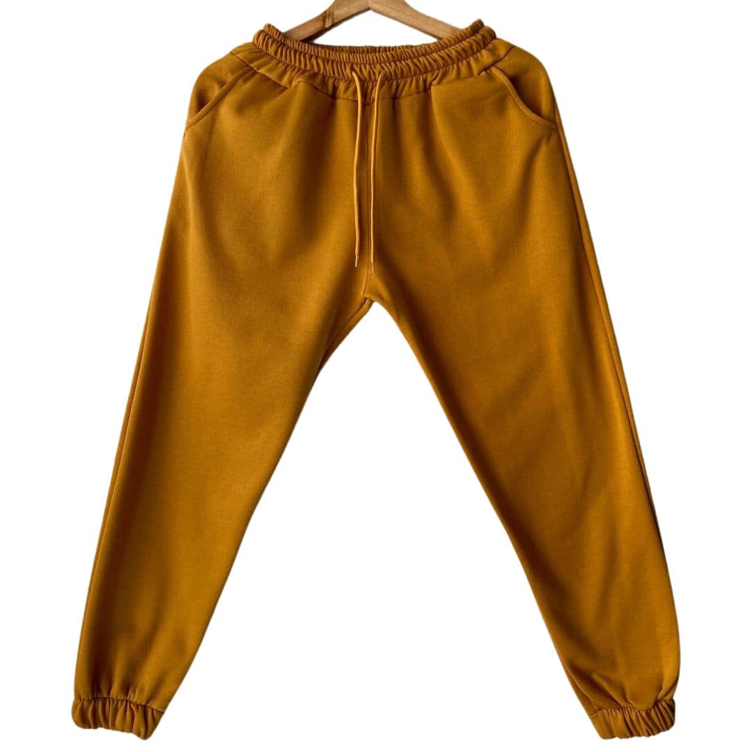 JOGGER NIÑOS MOSTAZA 8